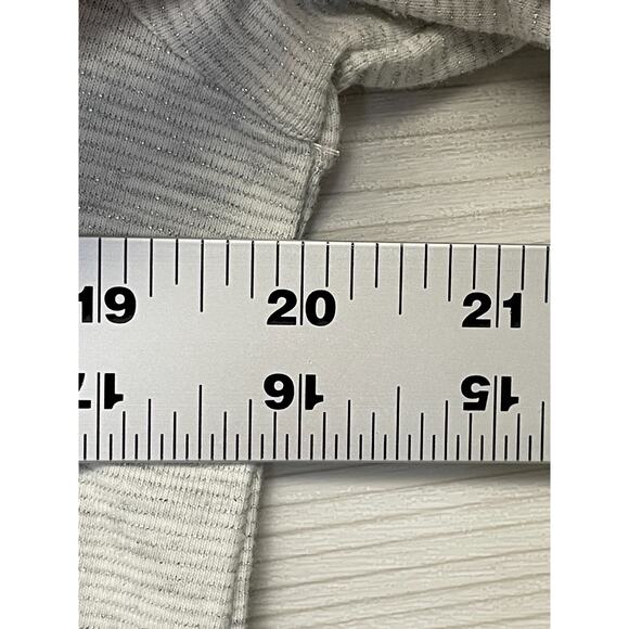 Ann Taylor Loft Top Medium Womens Gray Long Sleeve Metallic Stripe Pullover Stre - Picture 5 of 10